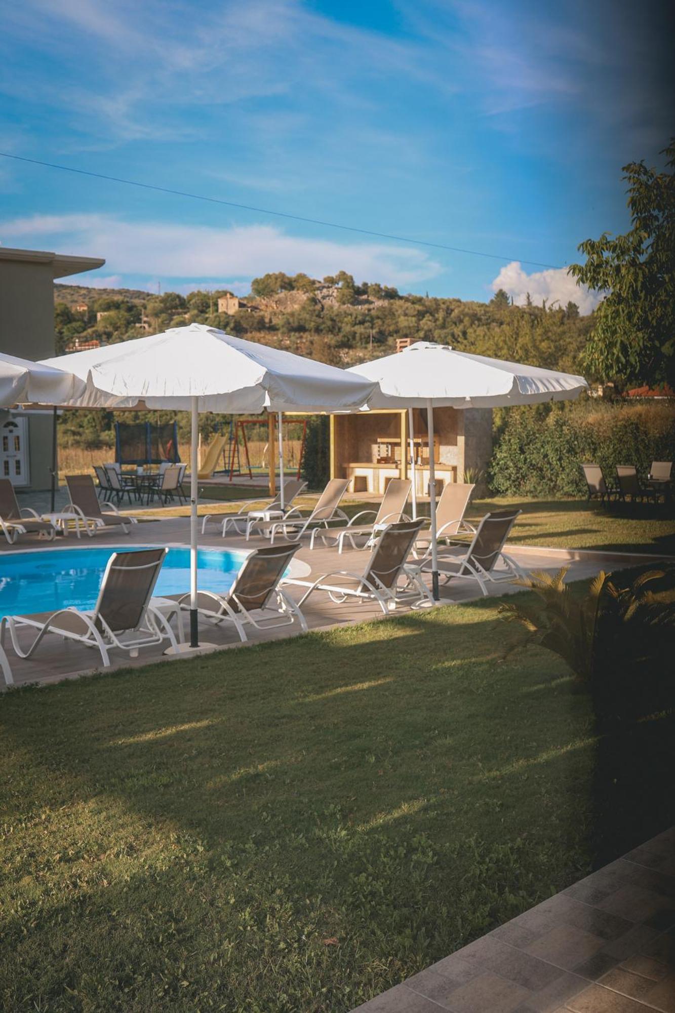 Aparthotel Tsanis Estate Parga Exteriér fotografie