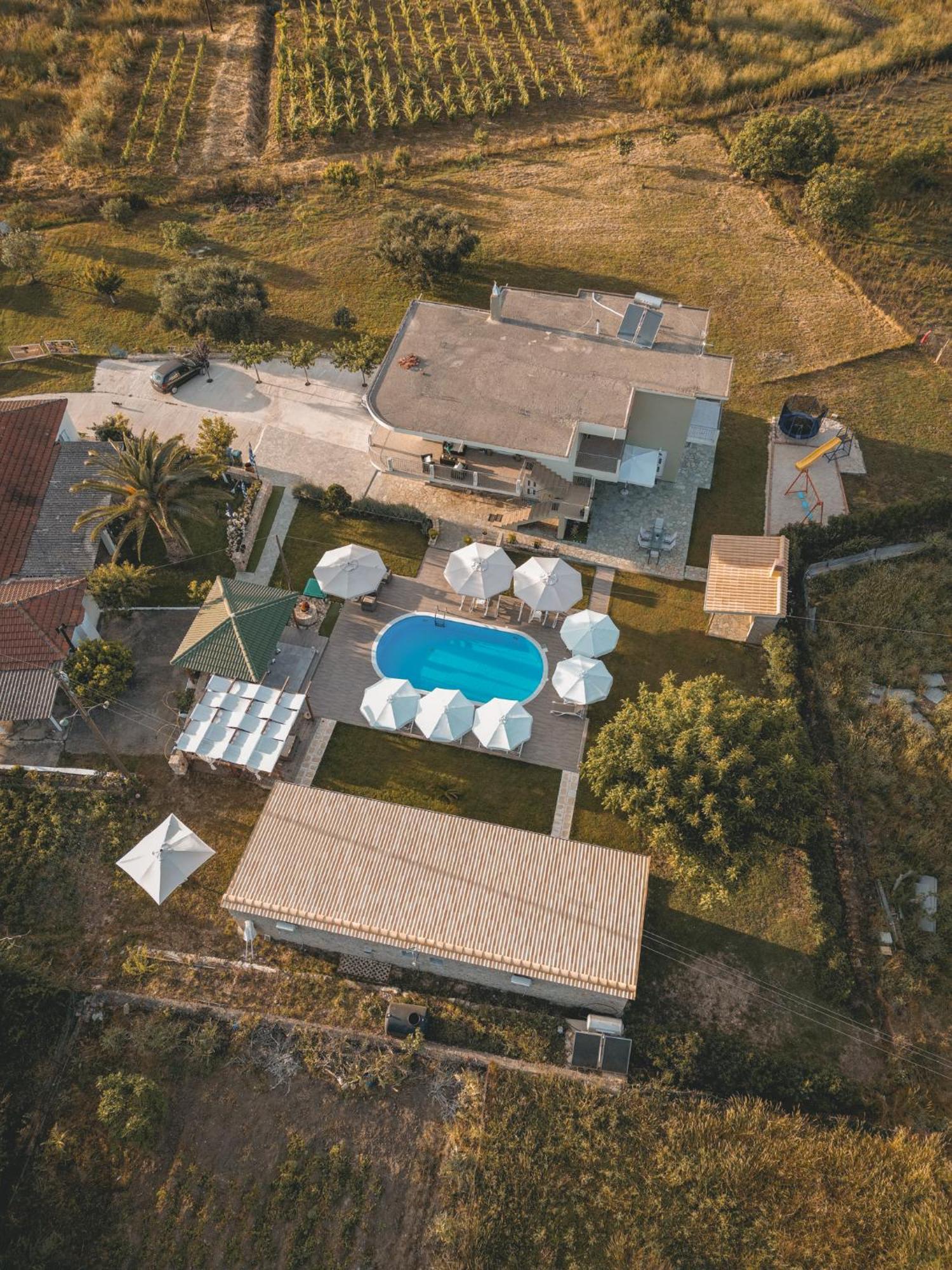Aparthotel Tsanis Estate Parga Exteriér fotografie